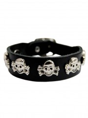Leder Armband Totenköpfe klein