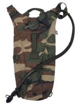 2,5 Liter Trinkrucksack woodland