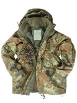 Nässeschutz Jacke flecktarn mit Fleece