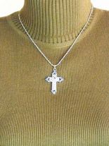Kreuz mit Kette