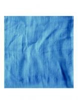 Tuch in hellblau