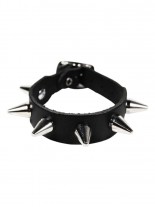 Leder Armband mit Spitznieten